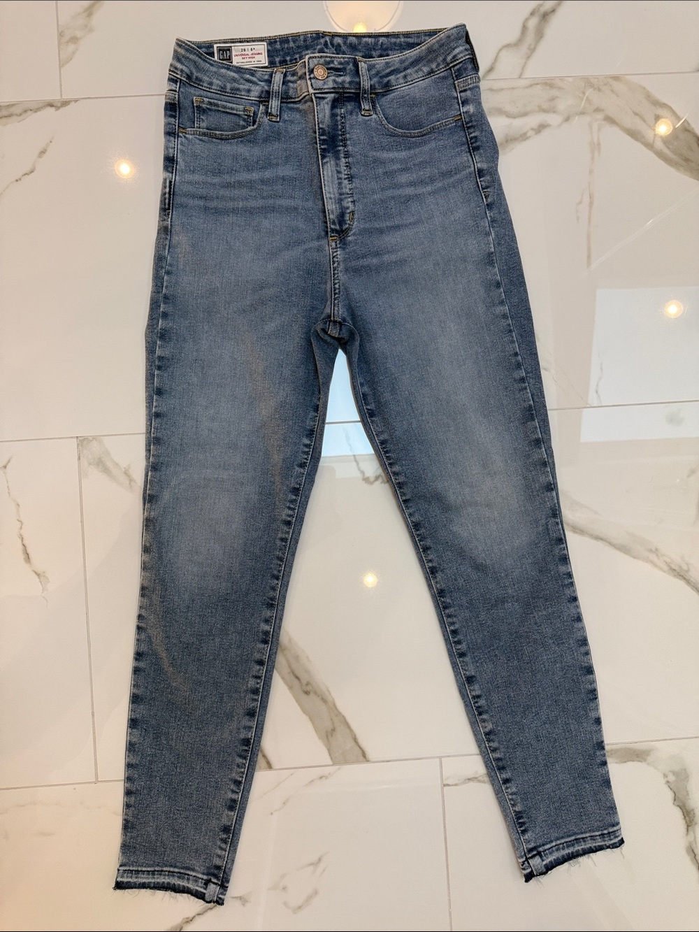 GAP High-Rise Slim Taper Jeans in Medium Blue
